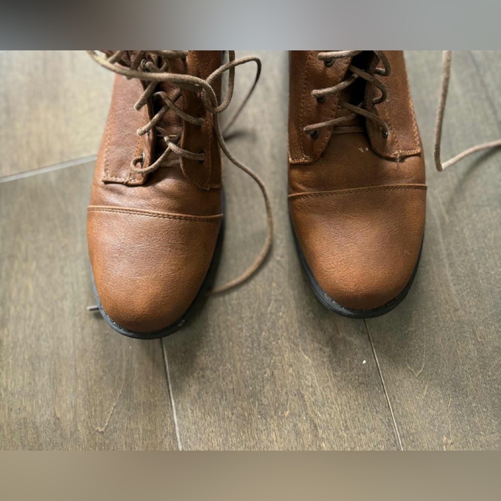 Nice comfy shoes - Picture 14 of 16